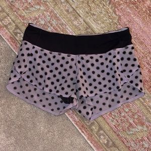 lululemon seed up shorts!!